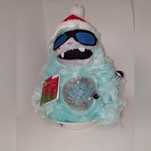 ICE ICE BABY! SINGS NEW Christmas YETI Toy Snowman Sings Lights Plush With TAGS